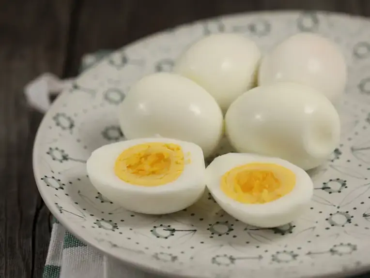 ¿Qué pasa si comes 4 huevos enteros al día durante 30 días?